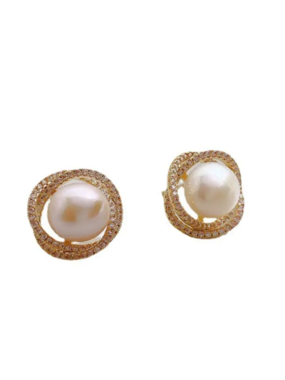 Korean pearl zircon studs