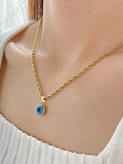 Evil eye round necklace