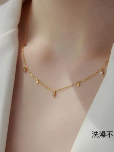 Tassel diamond drops necklace