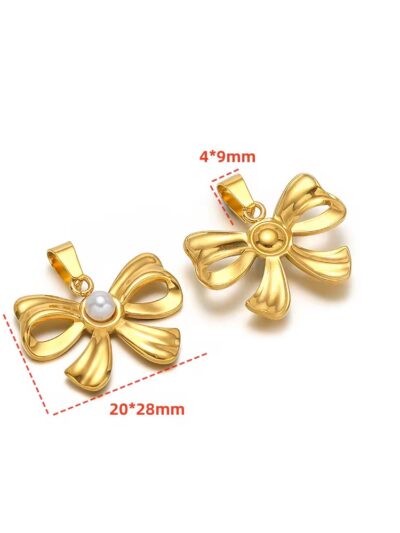 Big bow pearl charm