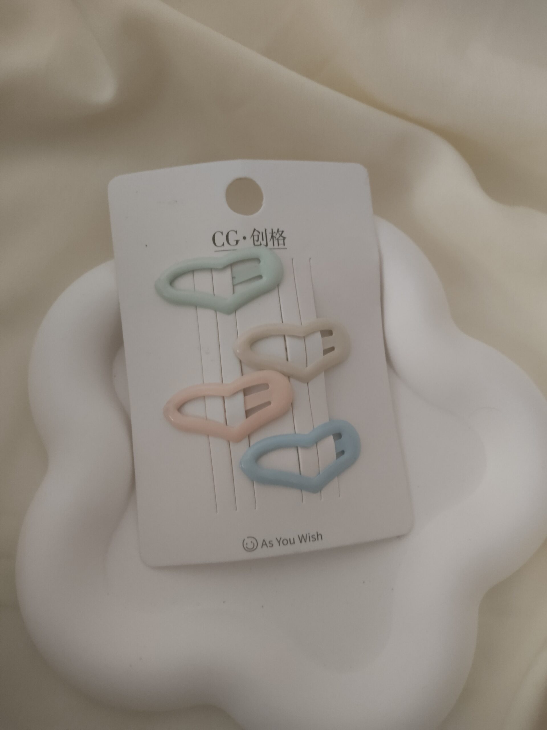 Hair clips 3
