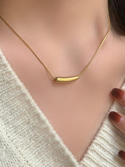 Daily wear round bar necklace