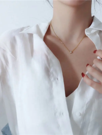 Salomee diamond necklace