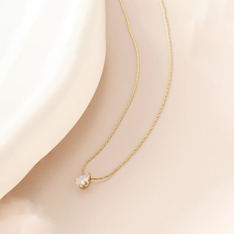 Tear Drop White Solitaire - Image 6