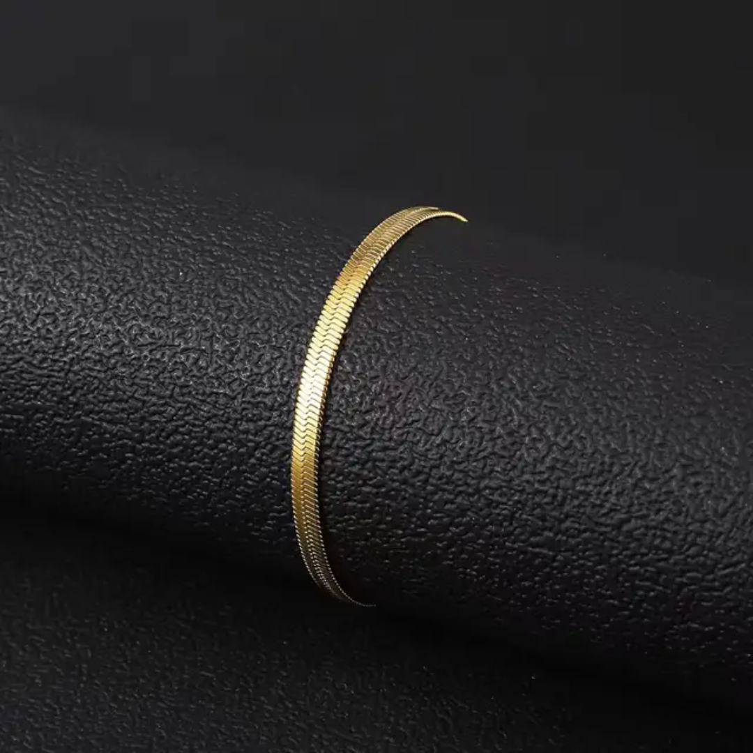 Daily wear Fluid Bracelet-199f